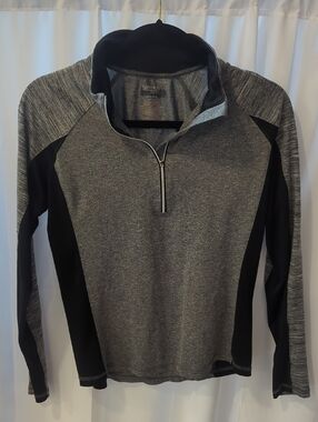 Danskin Now Gray & Black Athletic Quarter-Zip Top Size Small